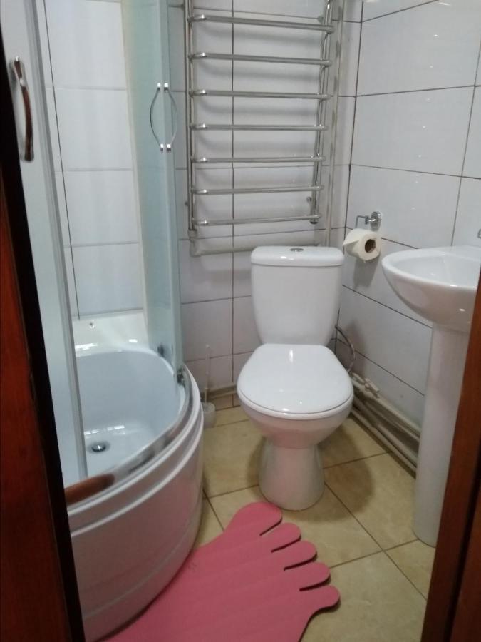 Azart2020 Villa Dilyatyn Esterno foto